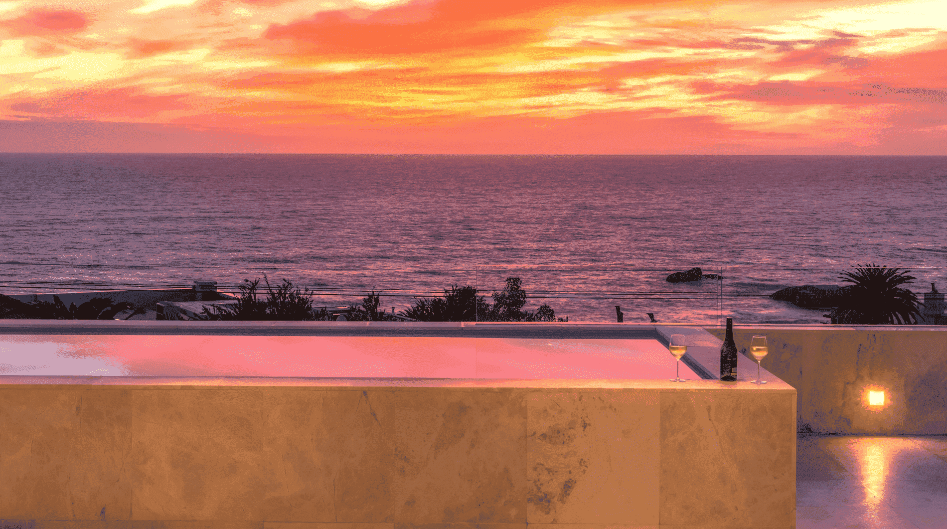 camps bay luxury accommodation