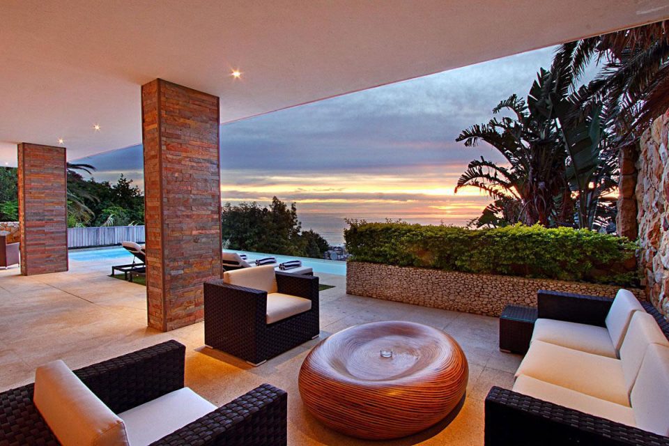 Adara -  Outdoor living area