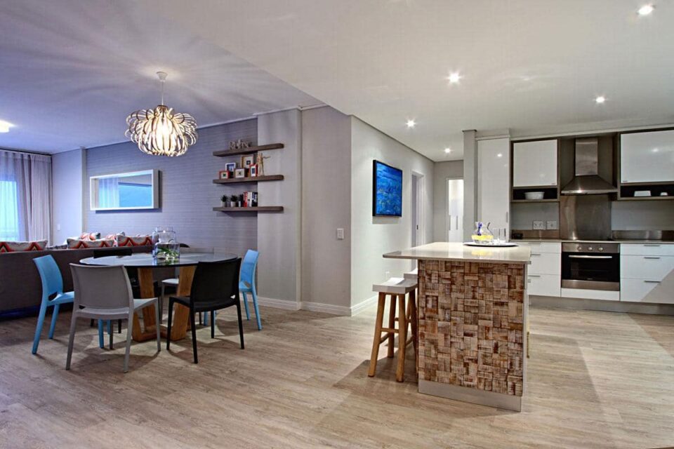 Dunmore Blue - Kitchen & Dining area