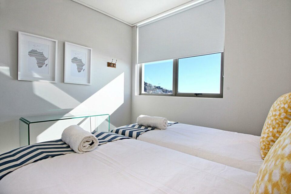 Fairmont 1001 - Second Bedroom Top