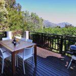 Mountain Lodge - Outdoor dining & BBQ