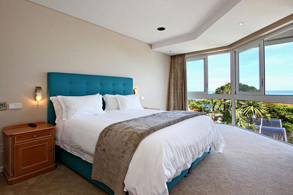 The Meadows - Master bedroom