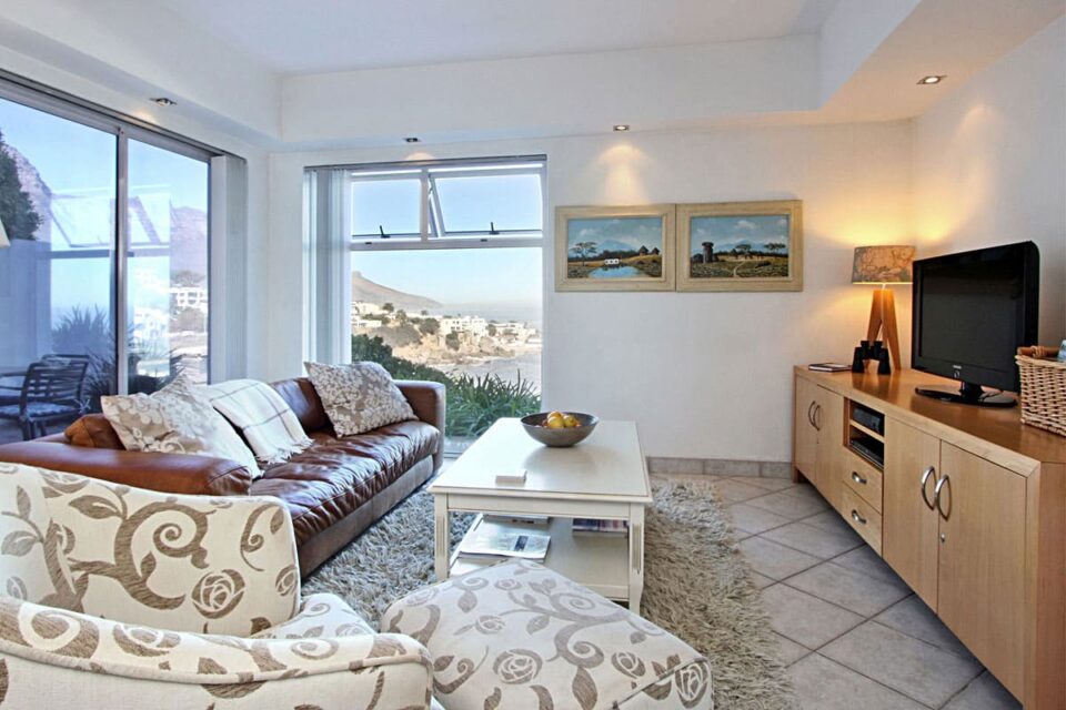 Camps Bay Terrace Suite - Living area