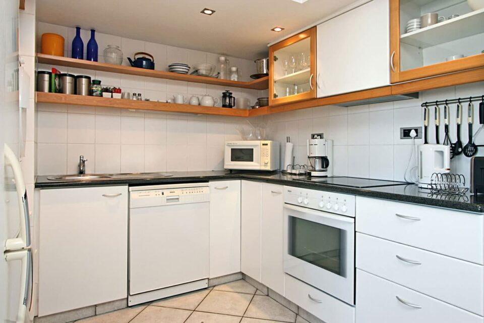 Camps Bay Terrace Suite - Kitchen