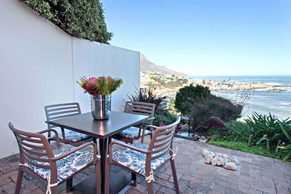 Camps Bay Terrace Suite - Outdoor Dining