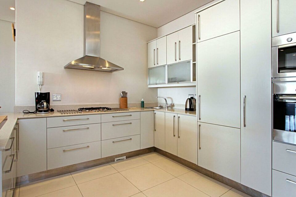 Cape Blue -  Kitchen