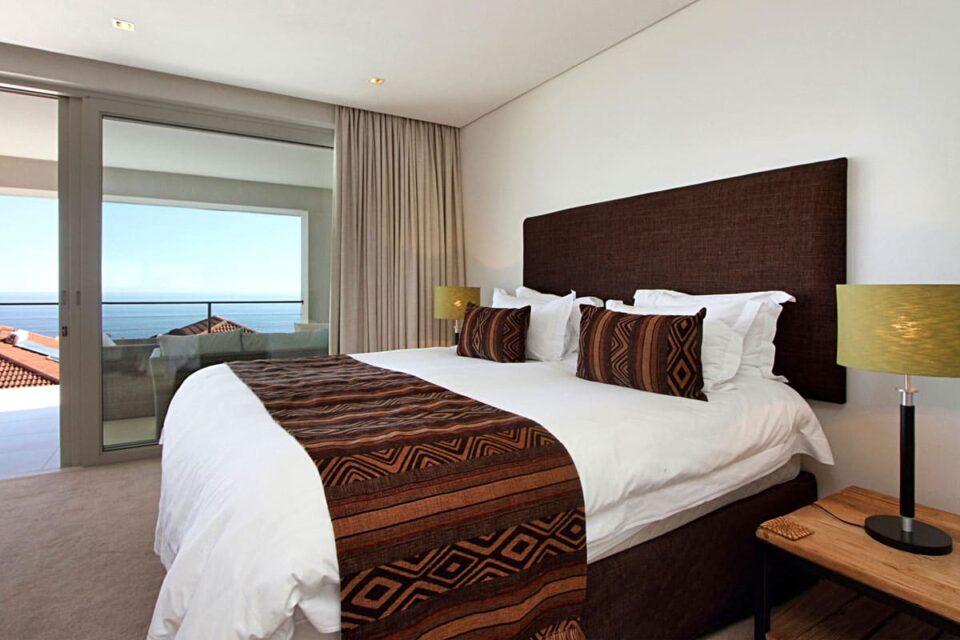 Cape Blue -  Master bedroom