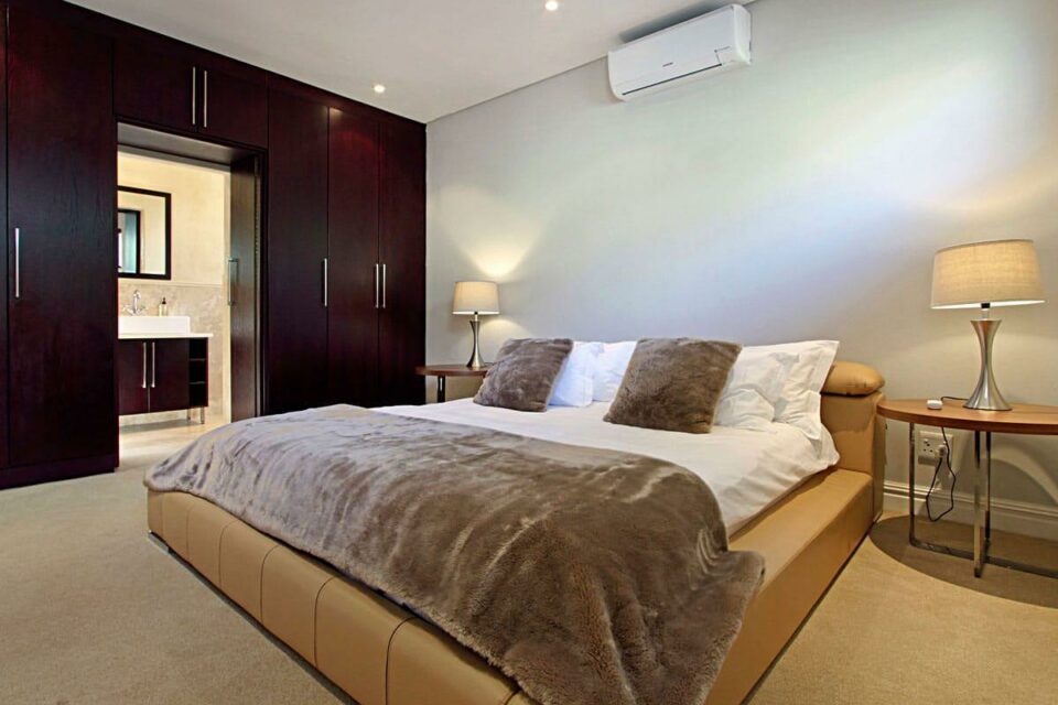 Medburn Views Penthouse - Third bedroom