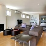 Medburn Views Penthouse - Living & TV area