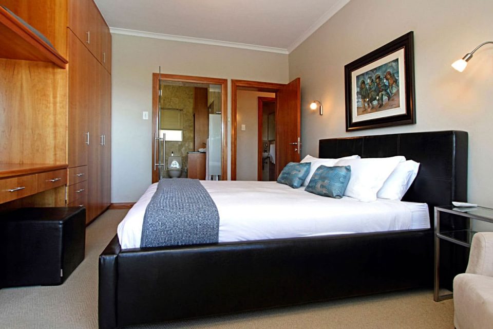 Panorama Apartment - Master bedroom