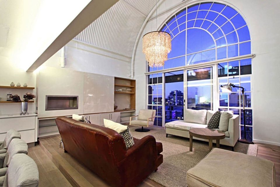 The Studios - Lounge looking out at dusk