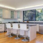 Malindi - Kitchen Sitting Area