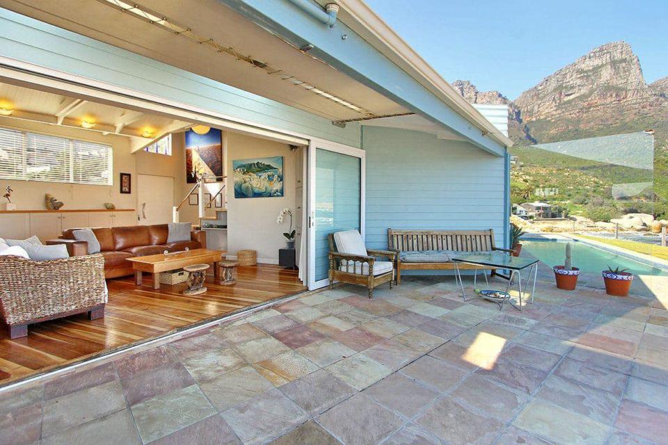 48 Brook - Patio & lounge