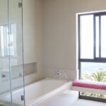 Villa Tierra - Shared Bathroom