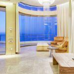 La Grande Vue - Views from master