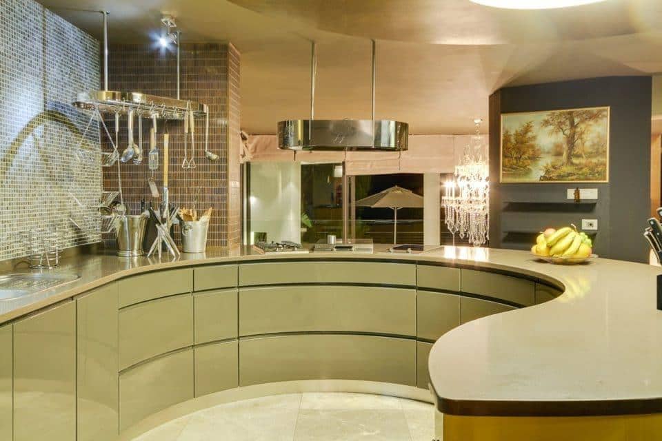 La Grande Vue - Kitchen