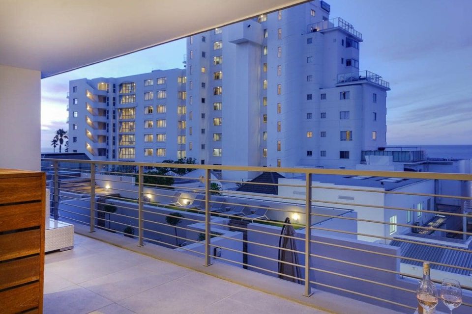 Fairmont 204 - Balcony with side view