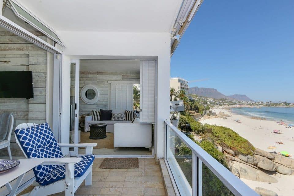 Clifton Attina - Balcony with seating