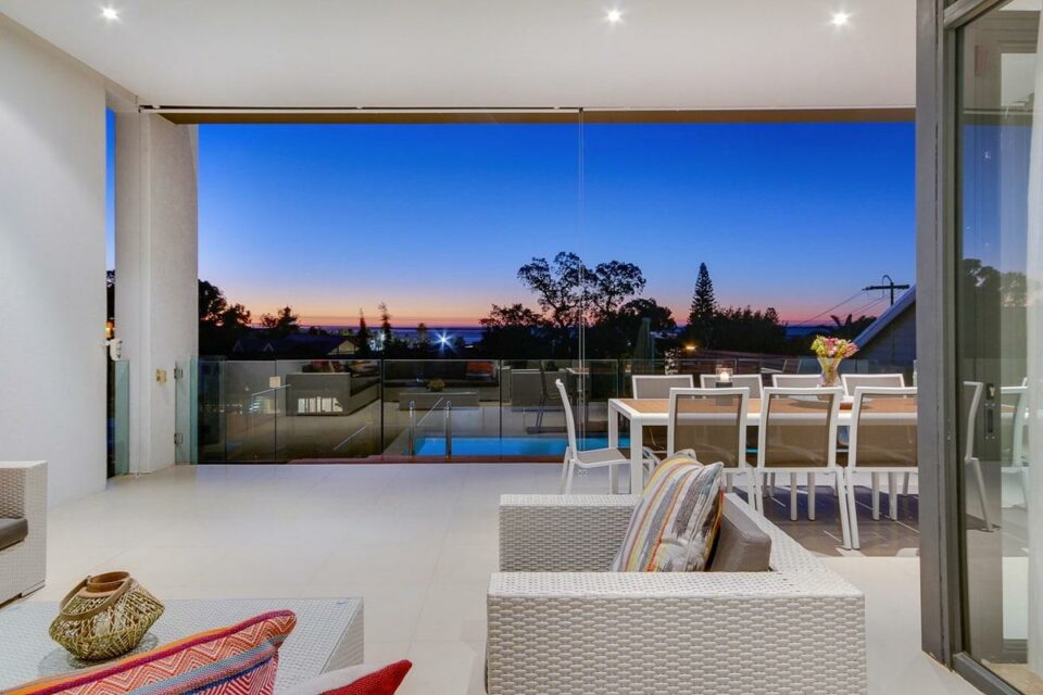 Harrier Place - Lounge Exterior View