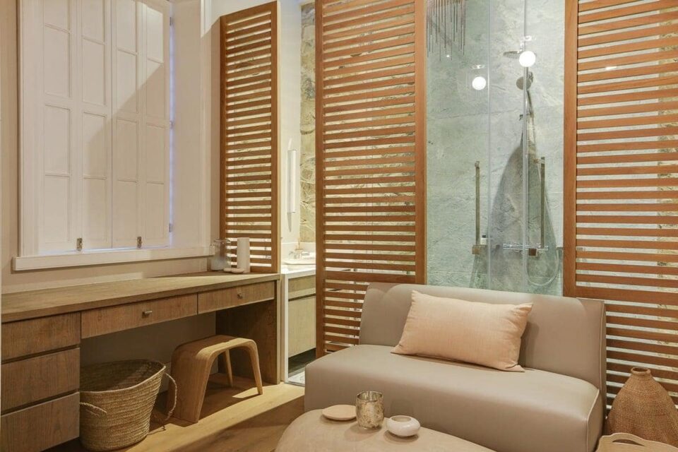 155 Waterkant - En-suite with seating area