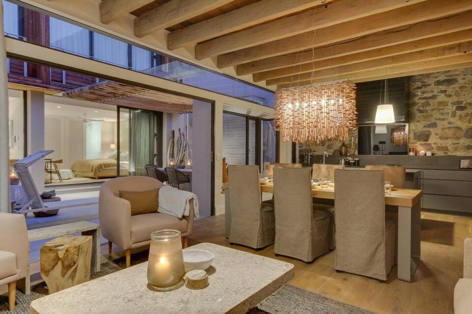 155 Waterkant - Dining & Kitchen area