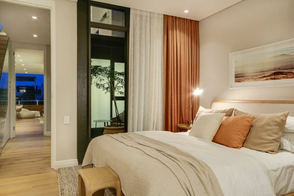 Loader A - Second bedroom