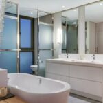 Loader B - En-suite to master