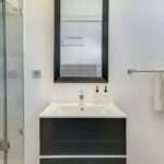 Modoco - Master Bedroom En-Suite Bathroom