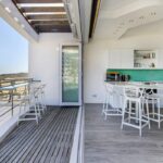 Modoco - Patio & Kitchen