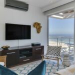 Modoco - TV in Lounge