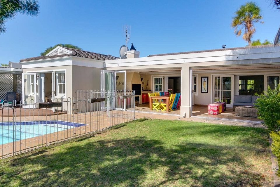 almond-villa-38729478