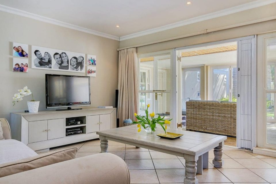 almond-villa-38785306