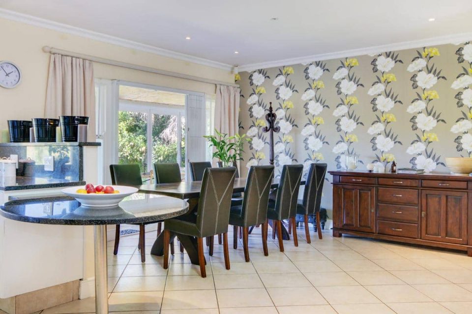 almond-villa-38785307