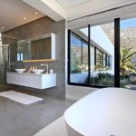 44 Hely - En-suite to master