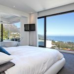 44 Hely - Master bedroom & TV