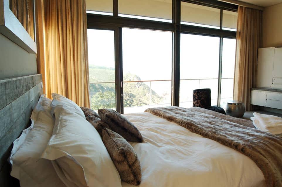 blue-horizon-41506401