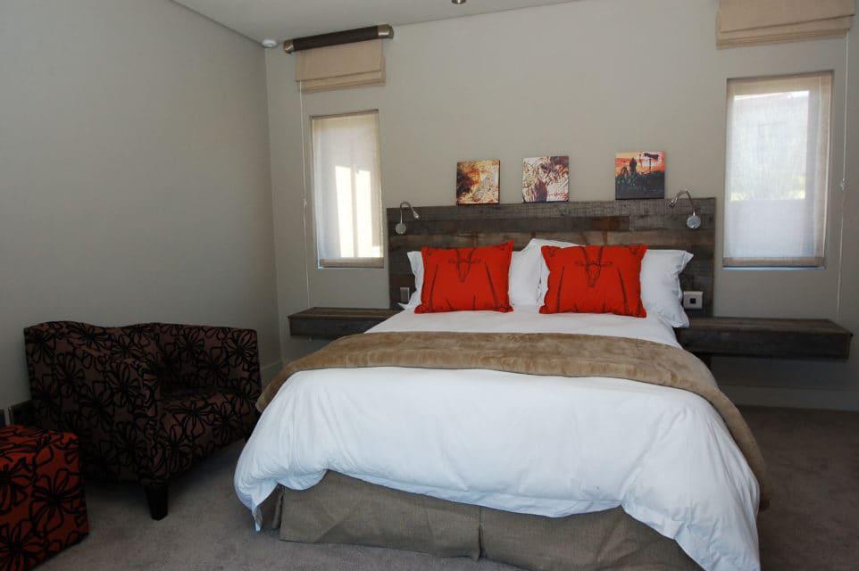 blue-horizon-41506406