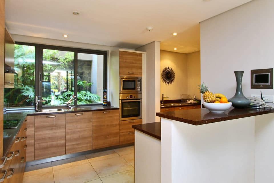 kylemore-001-34140766