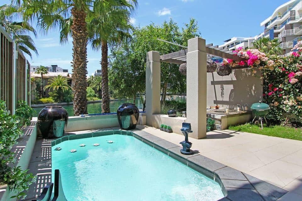 kylemore-001-34140774