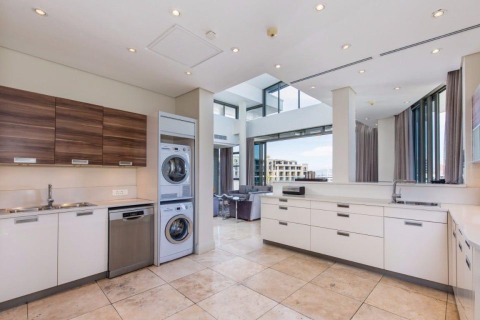 lawhill-penthouse-501-41562928