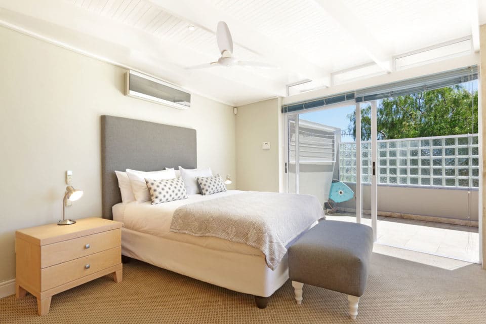 ocean-camellia-39947824