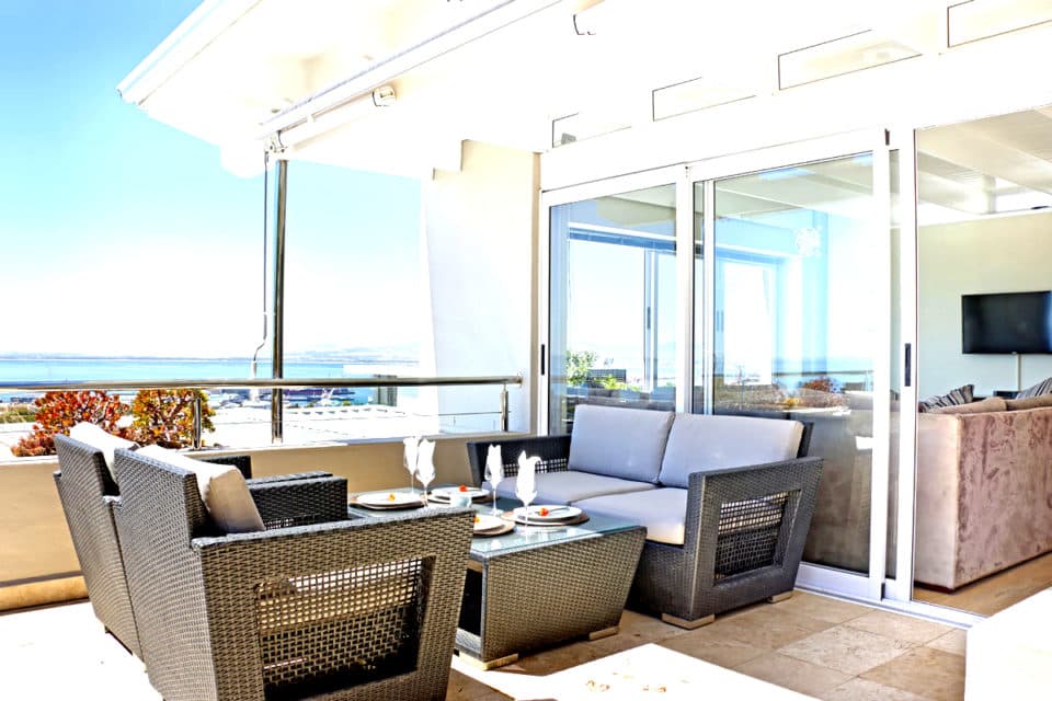 ocean-camellia-39947839