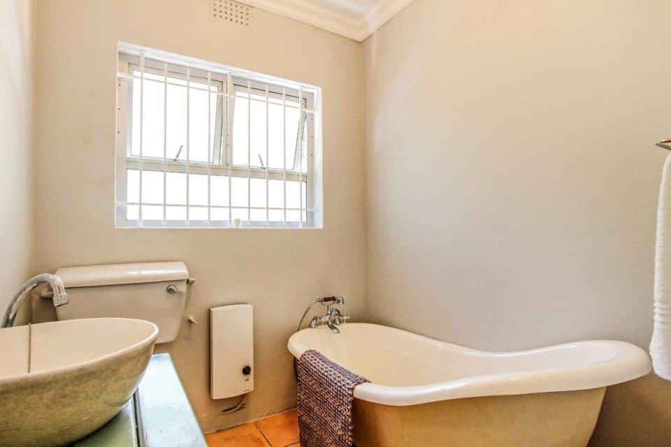 ocean-gardenia-39950379