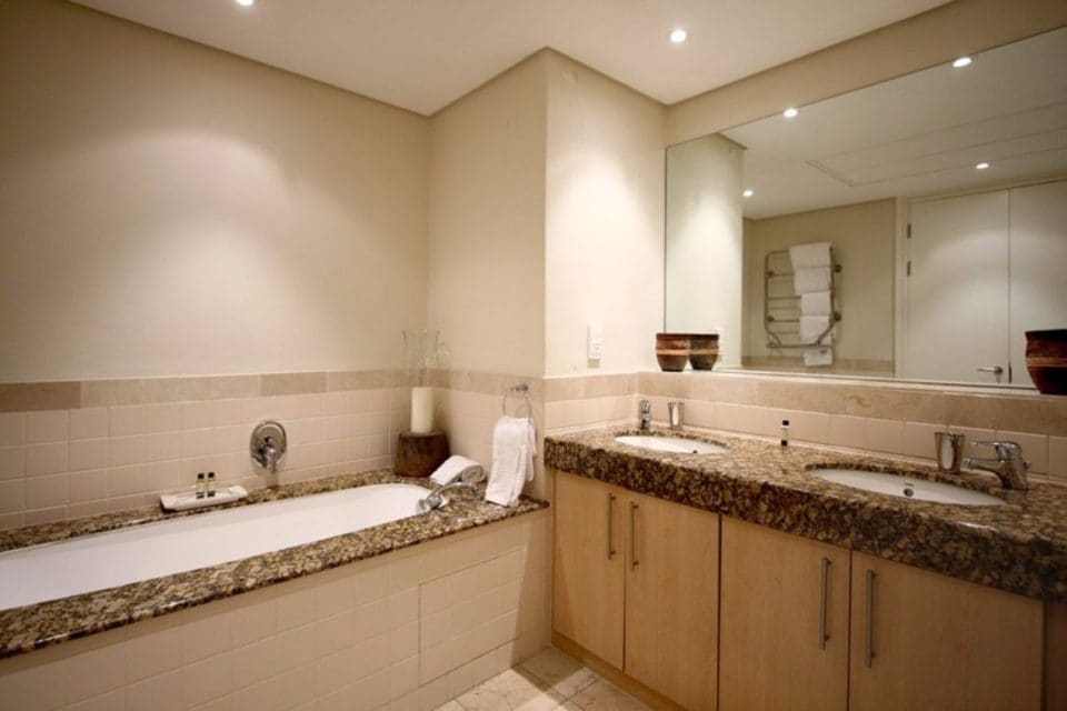 parergon-205-40842222