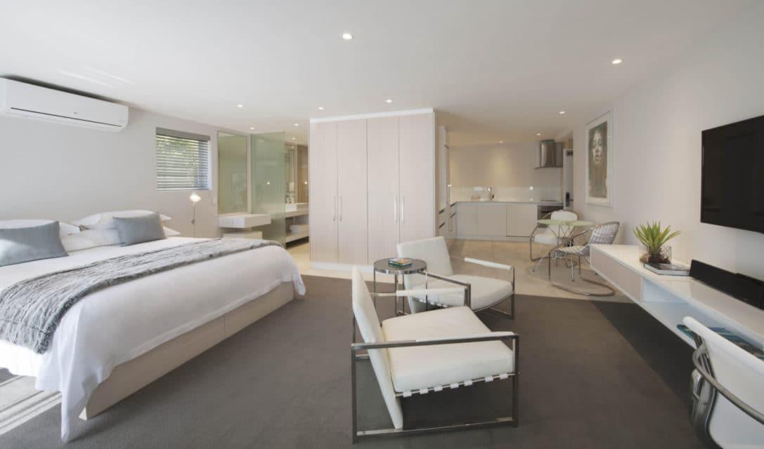 sb-terrace-pool-suite-40366000