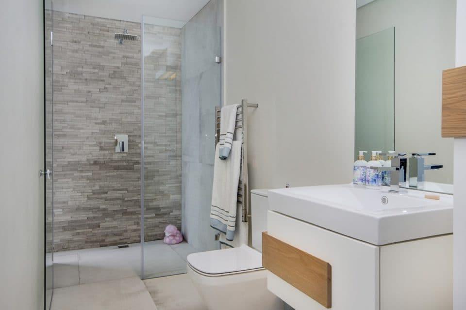 Hely Villa - Second bathroom