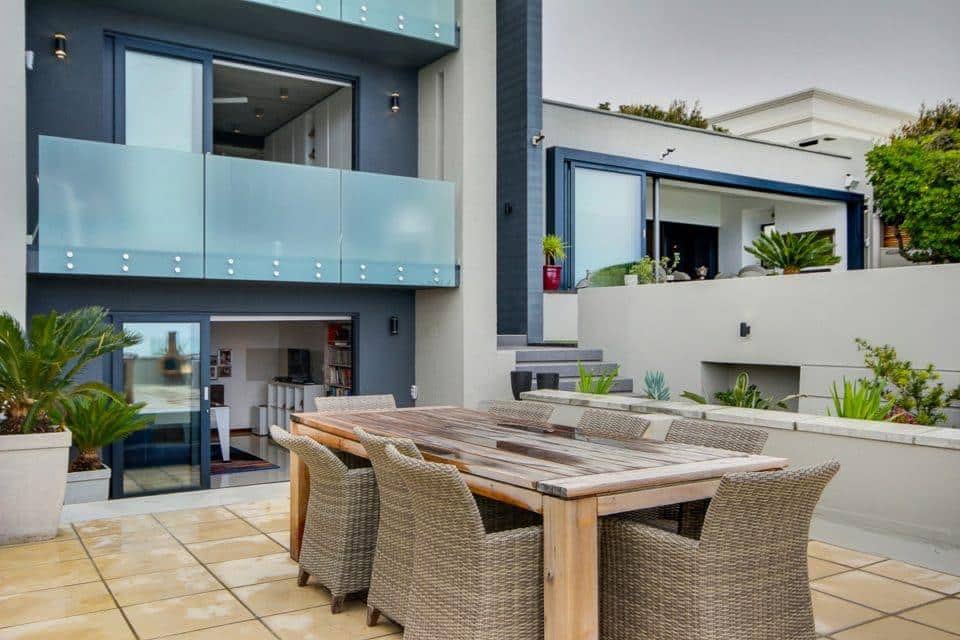 Hely Villa - Outdoor dining