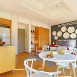 808-cartwrights-42602989