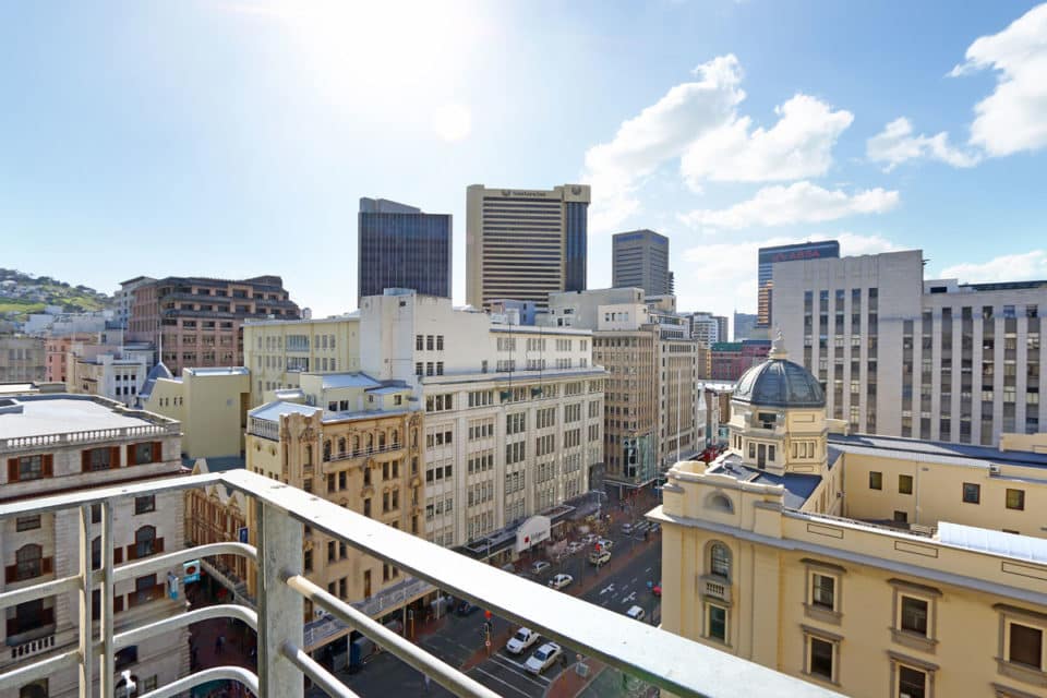 808-cartwrights-42602993