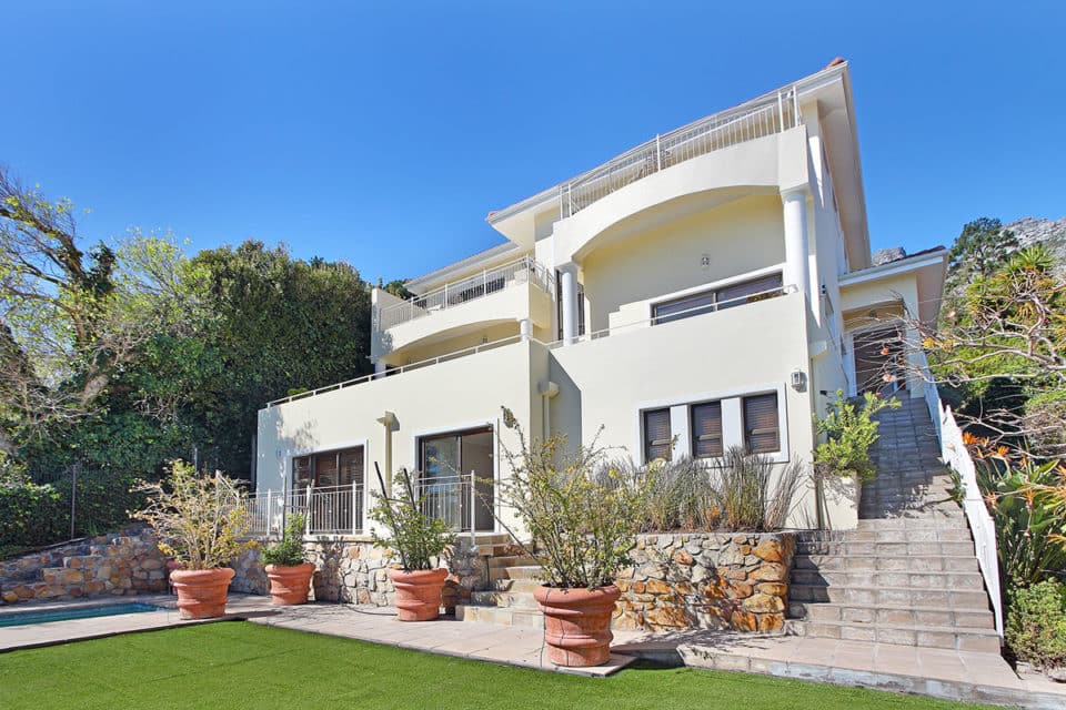 camps-bay-villa-45086968